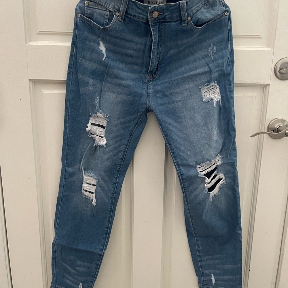 Enjeans